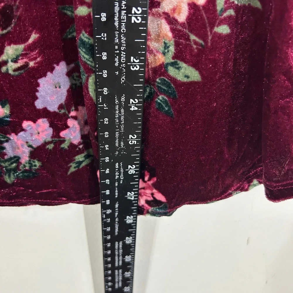 No Boundaries Burgundy Floral Velvet Long Sleeve Top XXXL/3XG Cut Out - Picture 5 of 13